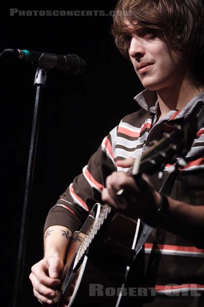 PAOLO NUTINI - 2006-11-06 - PARIS - Elysee Montmartre - 